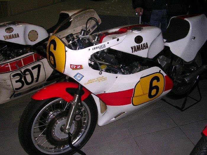 Yamaha - 35